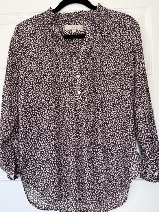 LOFT Tops - LOFT Women's Plum and White Floral Print Split-Neck Long Sleeves Top